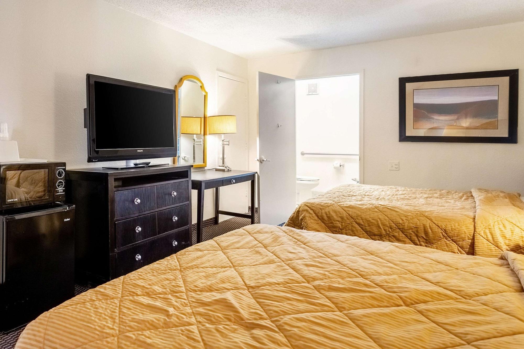 Mesilla Valley Days Inn & Suites ラスクルーセス エクステリア 写真
