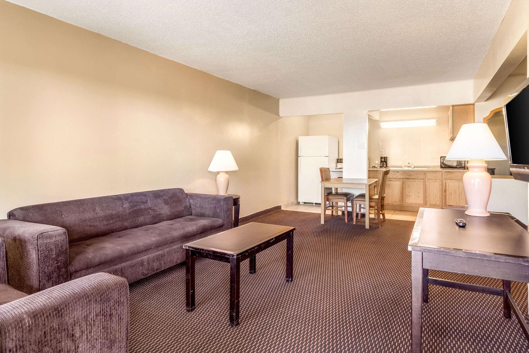 Mesilla Valley Days Inn & Suites ラスクルーセス エクステリア 写真