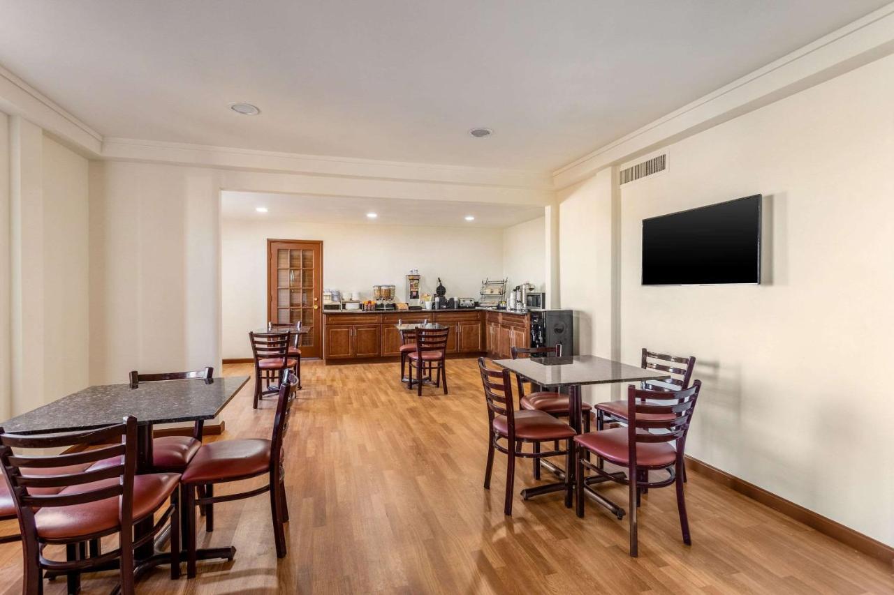 Mesilla Valley Days Inn & Suites ラスクルーセス エクステリア 写真